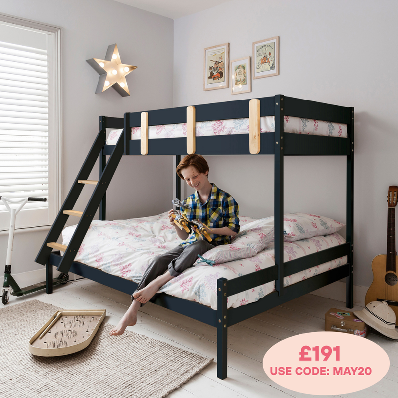Una Triple Bunk Bed with Single and Double Bed in Anthracite
