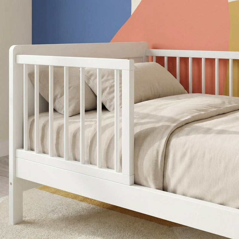 Anni Toddler Bed in Classic White