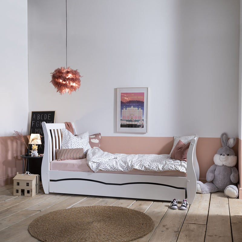 Astrid Single Sleigh Bed with Pullout Trundle in White