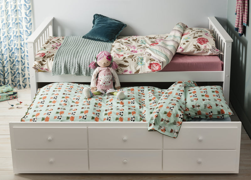 Loki Day Bed with Pullout Drawers and Trundle Underbed in Classic White