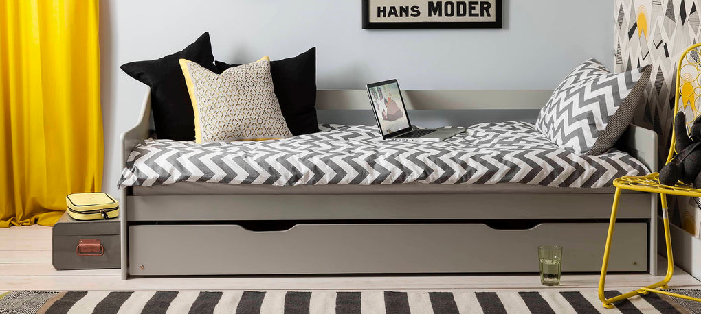 Day Beds with Storage