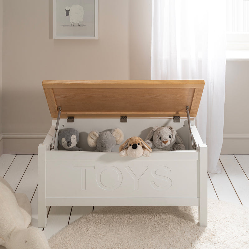 Leines Toy Box Storage Chest in Classic White & Oak
