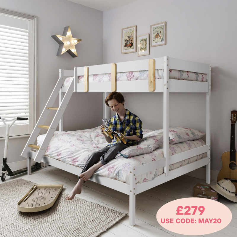 Una Triple Bunk Bed with Single and Double Bed in White & Pine