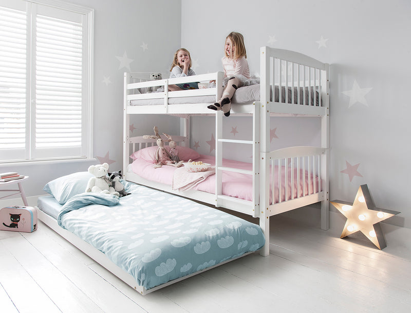 Brighton Bunk Bed with Matheus Pull out Trundle in Classic White