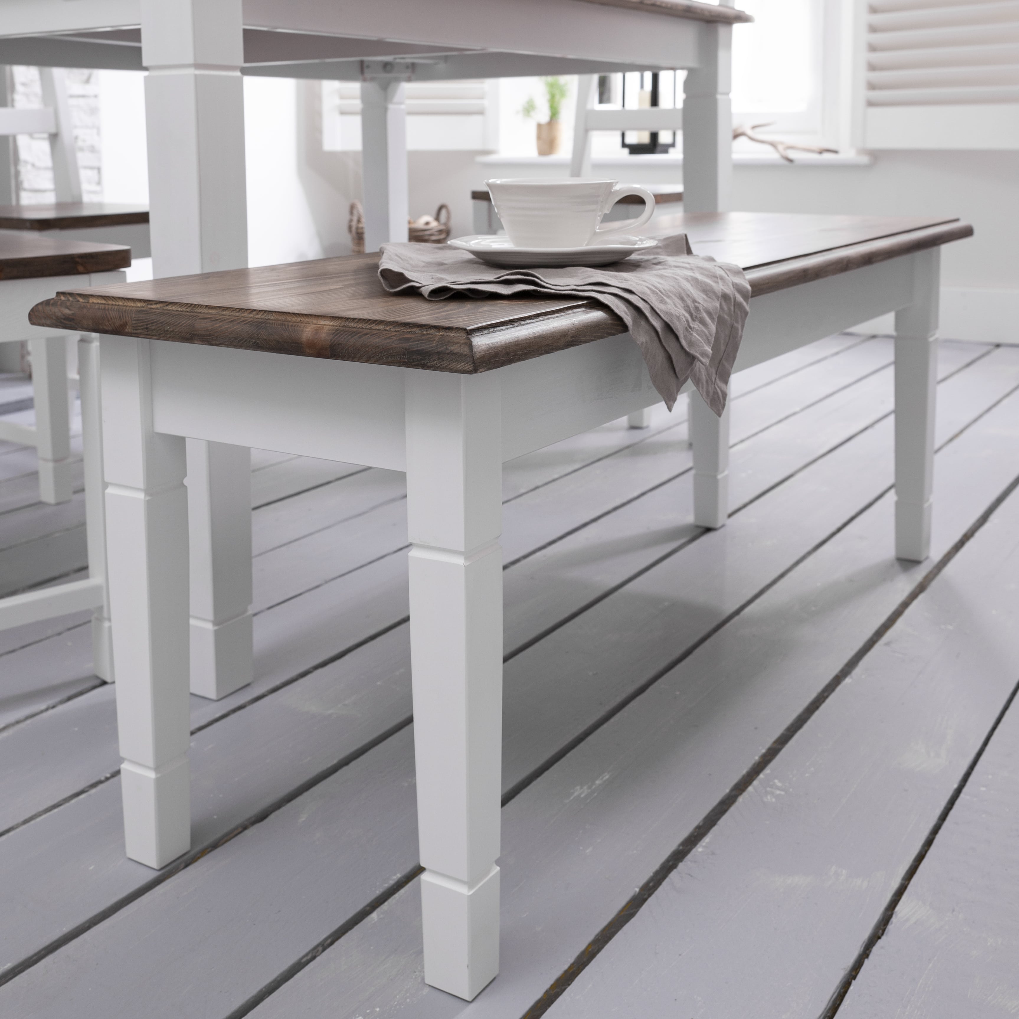 Canterbury Bench Medium & Dark Pine