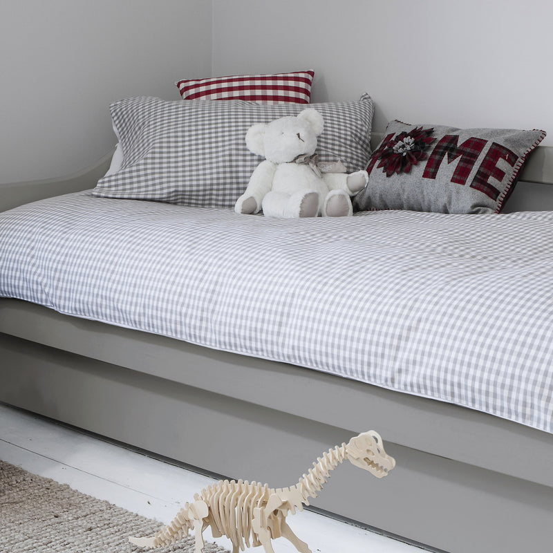 Hove Day Bed with Pullout Trundle in Silk Grey