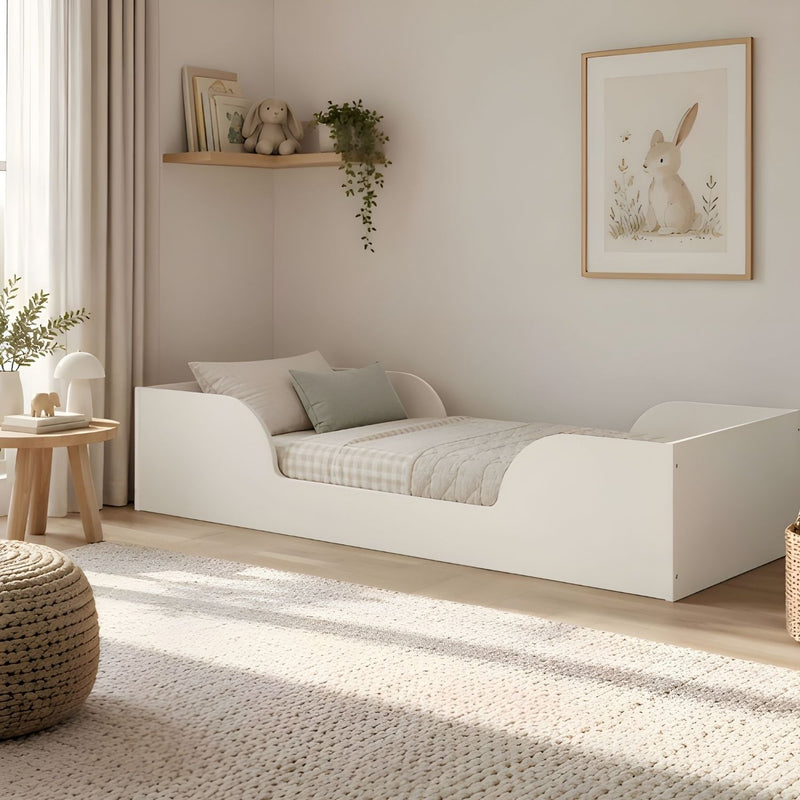 Lily Shorty Floor Bed in Classic White