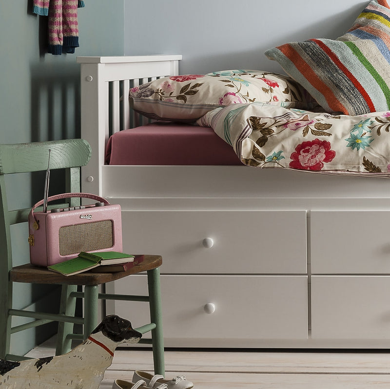 Loki Day Bed with Pullout Drawers and Trundle Underbed in Classic White