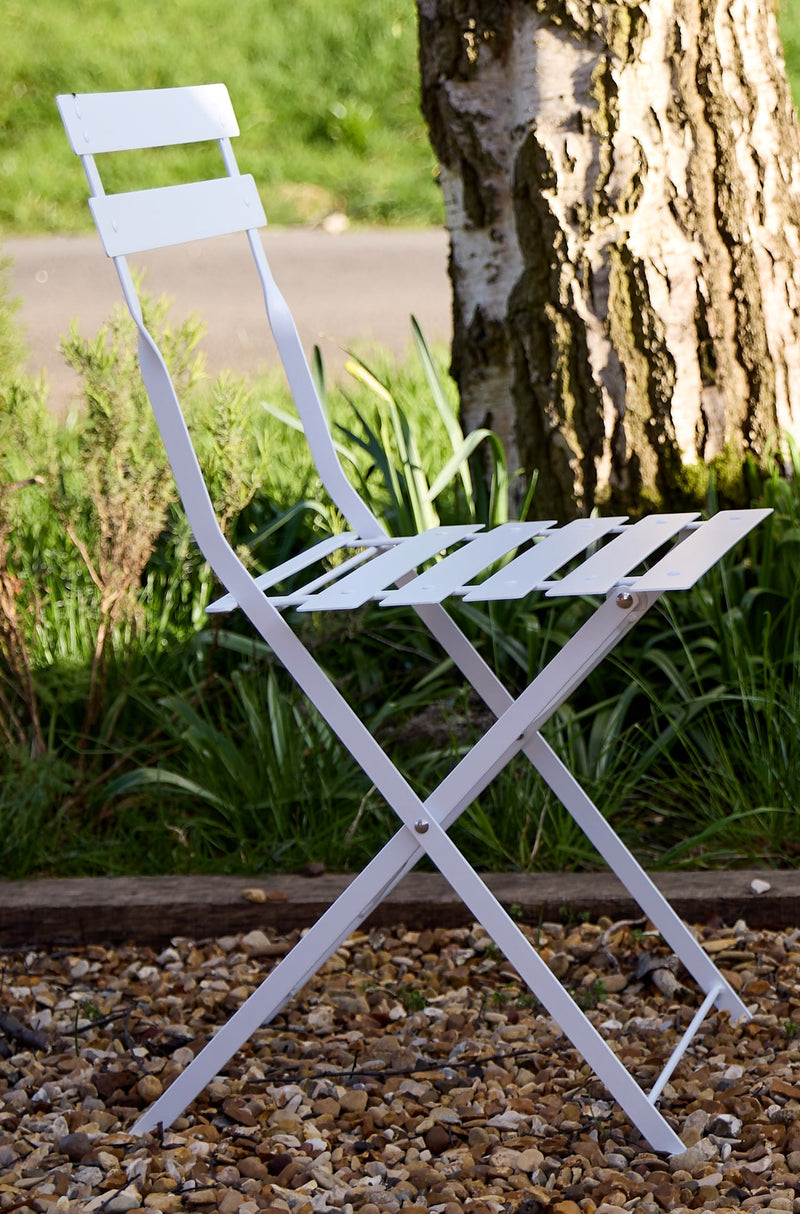 Lucerne Bistro Table & 2 Folding Chairs in Chalk