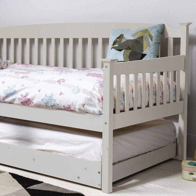 Isabella Day Bed with Pull Out Trundle in Silk Grey