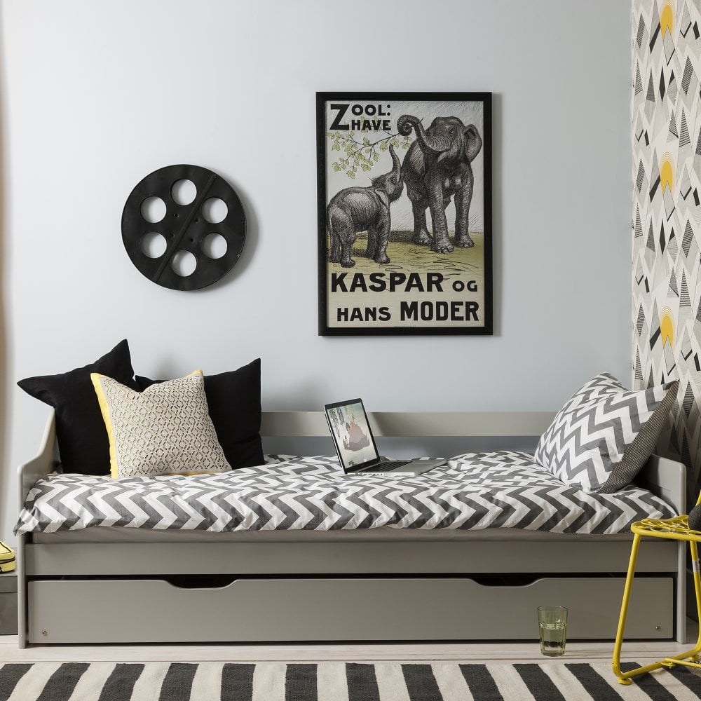 hove day bed in silk grey with pullout trundle p457 4294_image