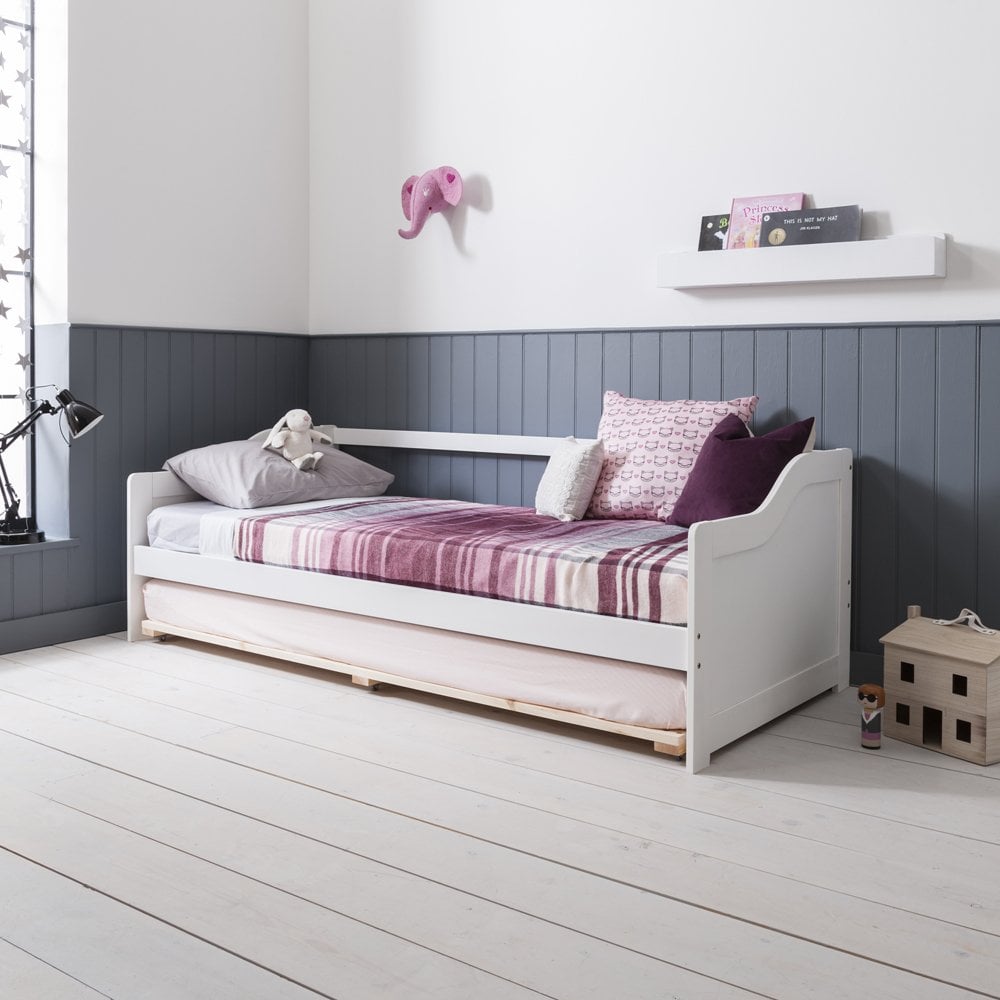 Hove Day Bed in White | Noa &amp; Nani